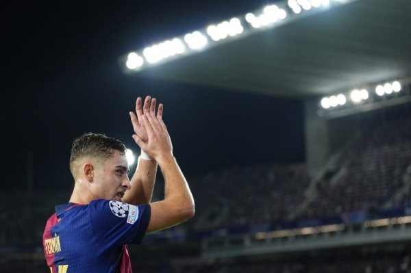 Thể thao thế giới: Fermin muốn ở lại Barcelona nhưng có một số nghi ngờ, Chelsea đã không ngừng tấn công