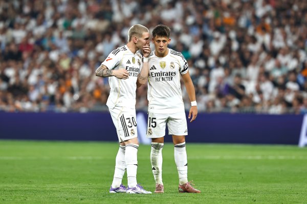 AS: Alonso bị đau đầu để bắt đ