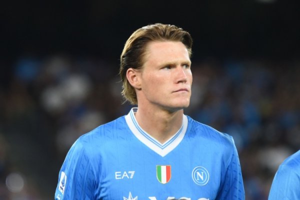 Đội bóng Italia thi đấu kém cỏ